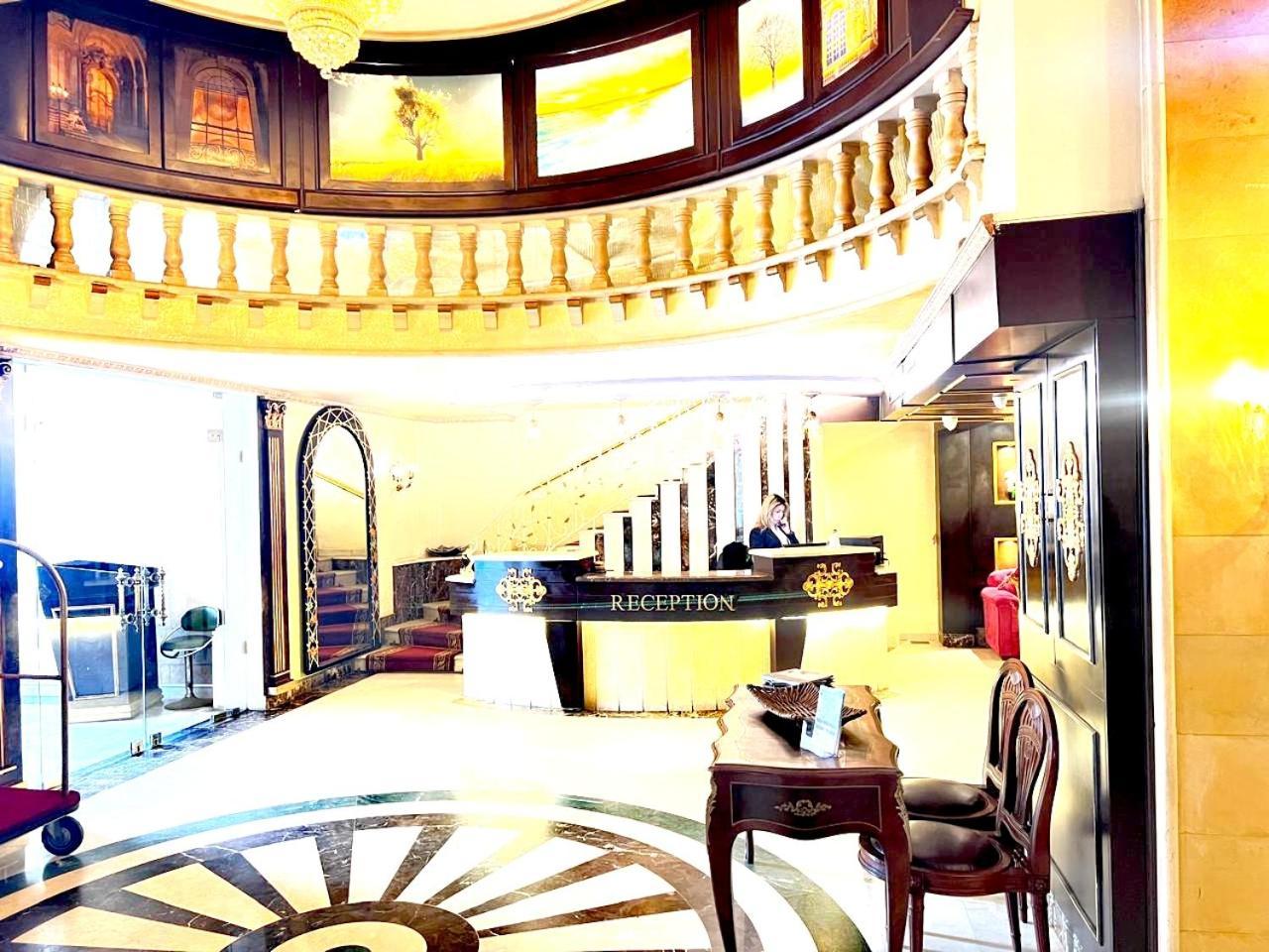 Queens Suite Hotel Бейрут Екстериор снимка