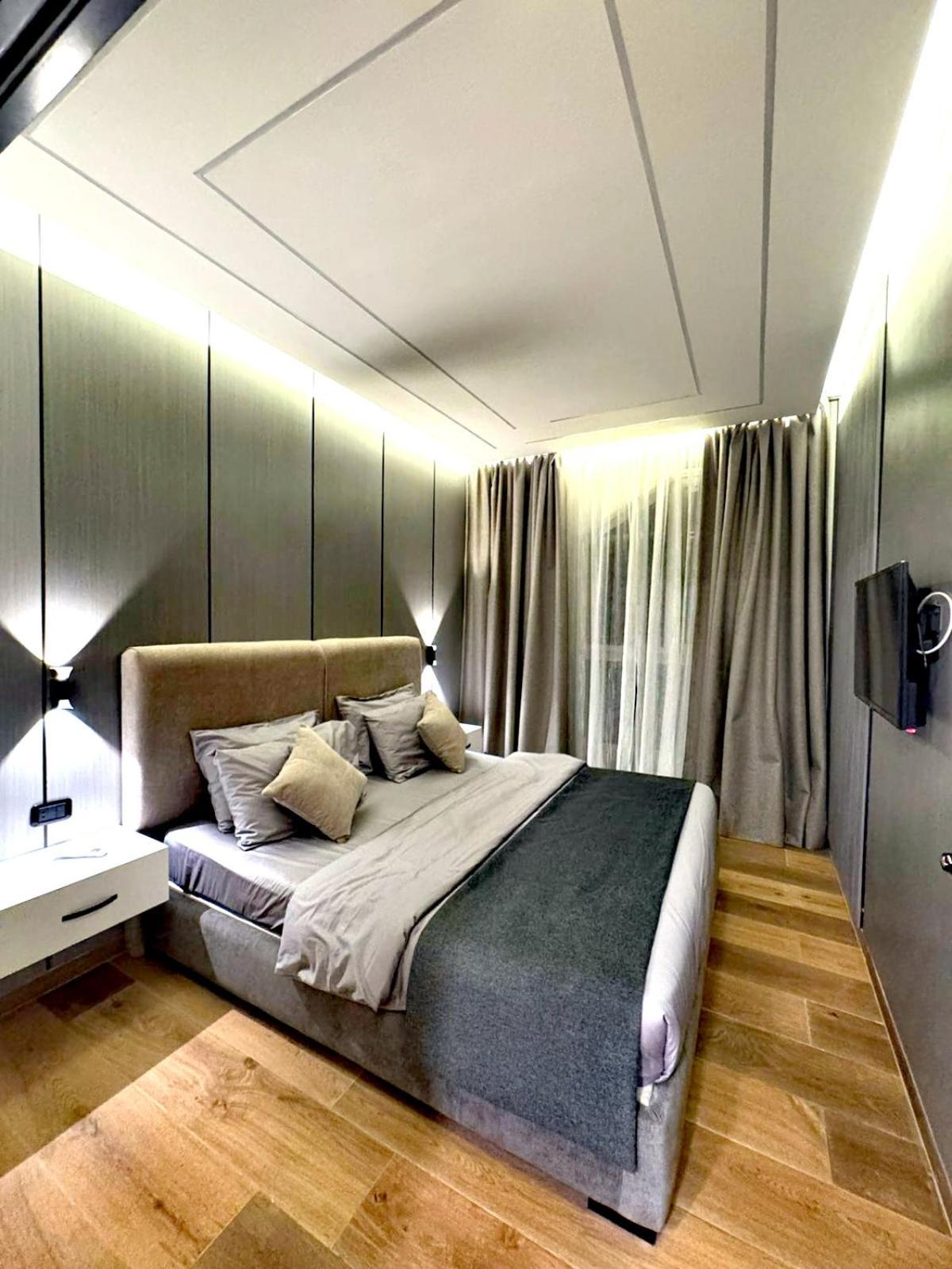 Queens Suite Hotel Бейрут Екстериор снимка